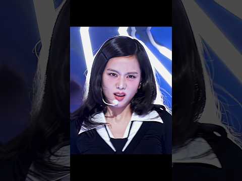 BLACKPINK Jisoo in a dynamic, fan-made video edit with phonk music.