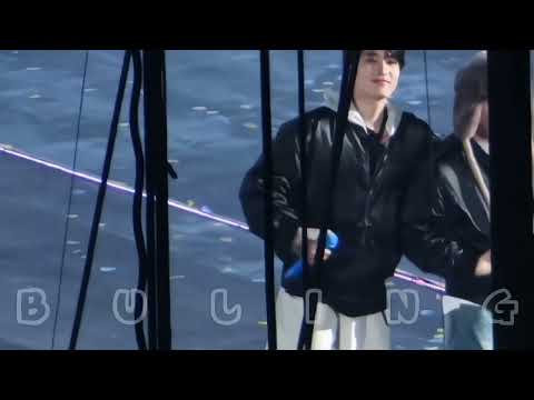 SEVENTEEN Wonwoo performing 'My My' at CARAT LAND DAY1