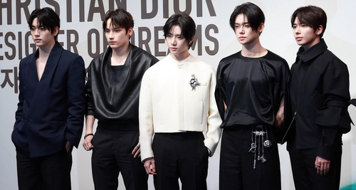 TXT '7TH YEAR: 가시덤불에 잠시 바람이 멈췄을 때' Promotion Scheduler official Facebook post banner